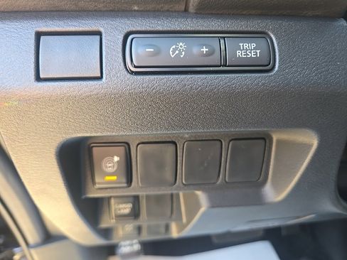 New 2026 Nissan Frontier SV w/ All-Weather Content Package image 13