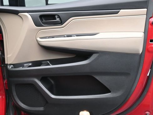 Used 2022 Honda Odyssey EX-L image 22
