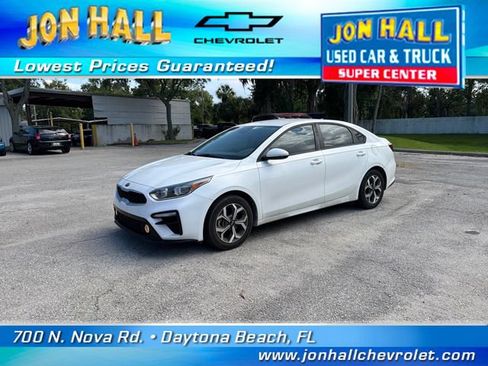 Used 2021 Kia Forte LXS FWD image 2