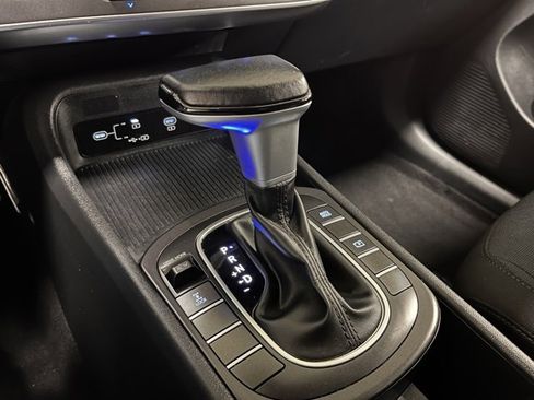 Used 2024 Hyundai Kona SEL image 25