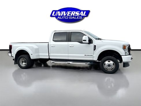 Used 2020 Ford F350 Lariat w/ Lariat Ultimate Package image 8