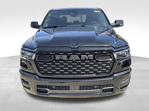 New 2026 RAM 1500 4x4 Crew Cab image 2