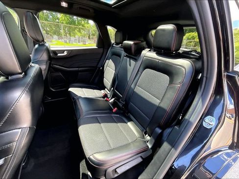 Used 2024 Ford Escape ST-Line w/ Tech Pack #1 AWD/4WD image 25
