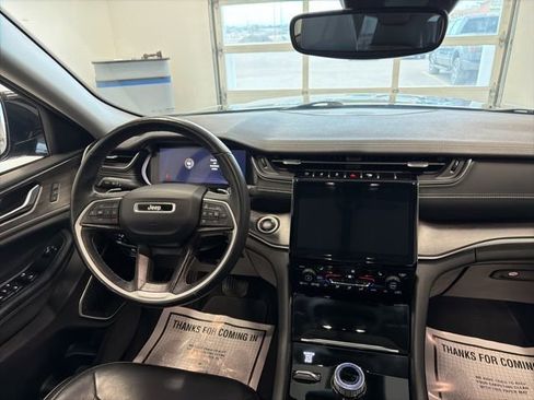 Used 2021 Jeep Grand Cherokee L Limited image 25