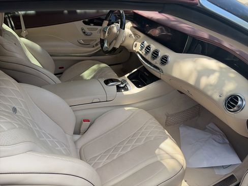 Used 2019 Mercedes-Benz S 560 Cabriolet image 8