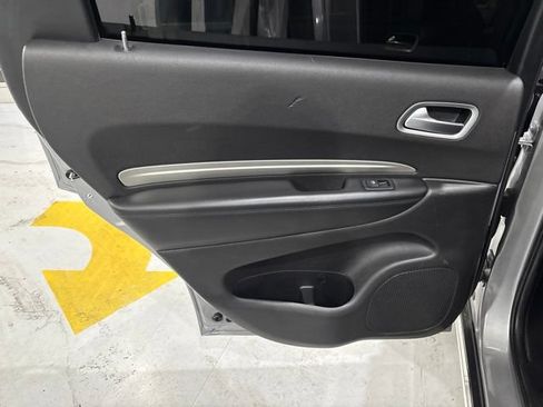 Used 2020 Dodge Durango AWD image 15