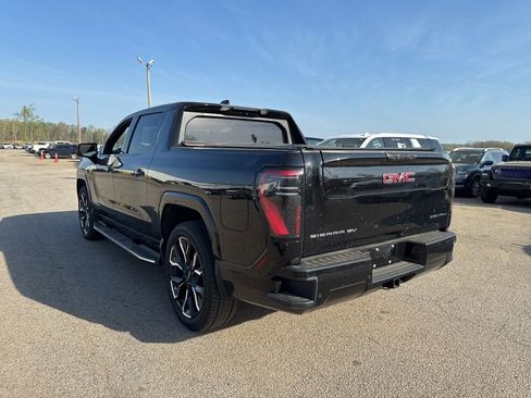Used 2026 GMC Sierra EV Denali image 2