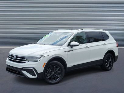 Used 2024 Volkswagen Tiguan SE