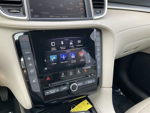 Used 2019 INFINITI QX50 Essential w/ Premium Heat Package AWD/4WD image 24