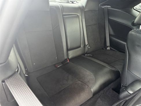 Certified 2022 Dodge Challenger R/T w/ Plus Package image 15