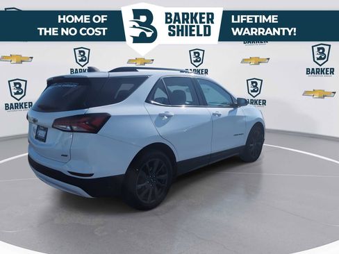 Used 2022 Chevrolet Equinox RS w/ LPO, Floor Liner Package FWD image 8