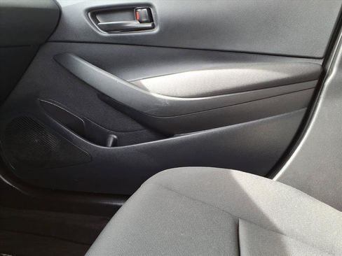 Used 2024 Toyota Corolla LE FWD image 24