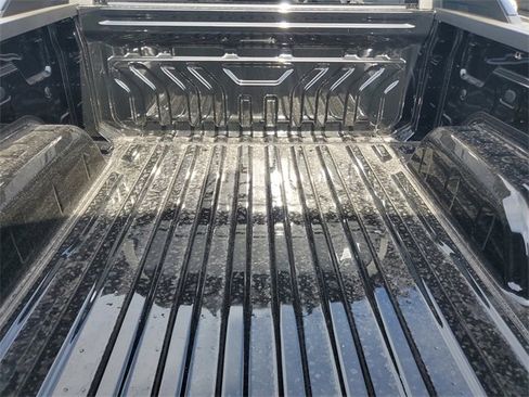 New 2026 Chevrolet Silverado EV LT w/ Plus Package image 11