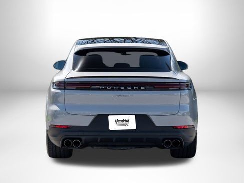 Used 2025 Porsche Cayenne S w/ Premium Package Plus AWD/4WD image 7