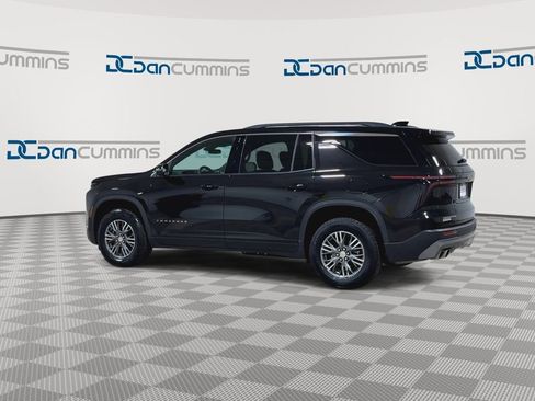 Certified 2024 Chevrolet Traverse LT image 6