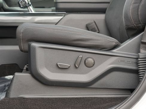 Used 2022 Ford F150 XLT w/ Equipment Group 302A High image 19