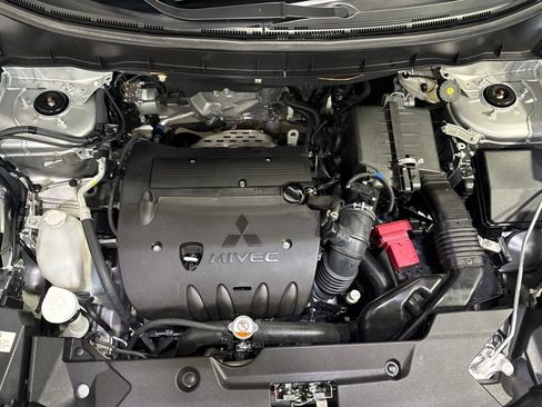 Used 2025 Mitsubishi Outlander Sport ES AWD/4WD image 29