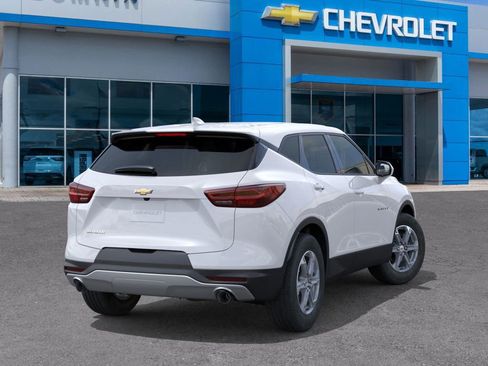 New 2026 Chevrolet Blazer LT FWD image 5