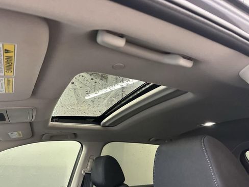 Used 2023 Honda CR-V EX image 13