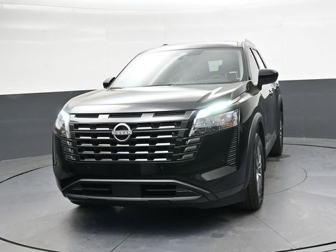 New 2026 Nissan Pathfinder SV AWD/4WD image 9