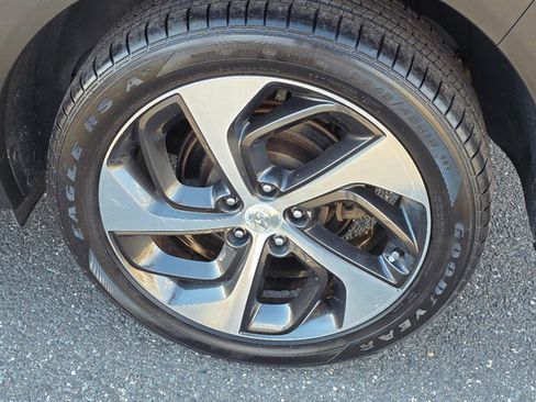 Used 2016 Hyundai Tucson Sport image 6