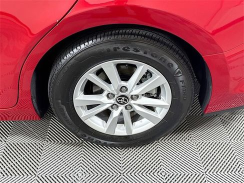 Certified 2025 Toyota Camry LE image 4