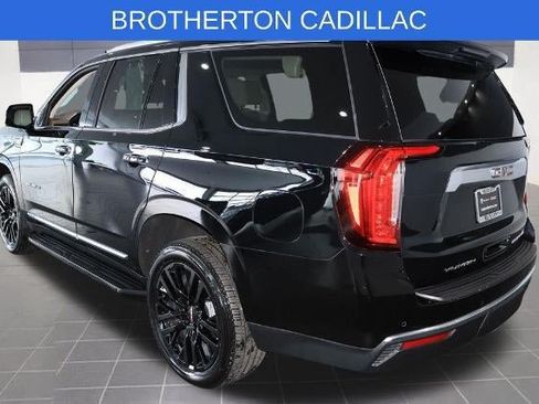 Used 2023 GMC Yukon Denali AWD/4WD image 3