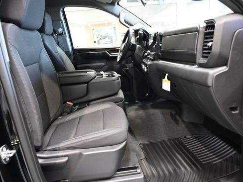 New 2026 GMC Sierra 1500 Elevation image 11