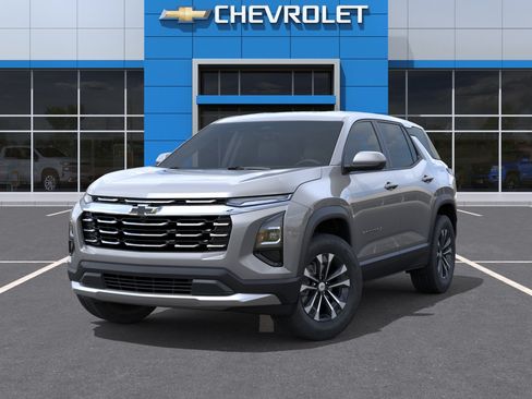 New 2027 Chevrolet Equinox LT w/ Convenience Package II AWD/4WD image 18