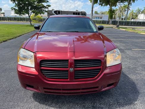 Used 2005 Dodge Magnum SE RWD image 13