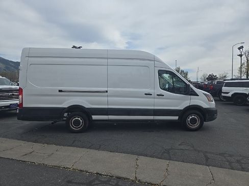 Used 2023 Ford Transit 250 148 High Roof Extended RWD image 5