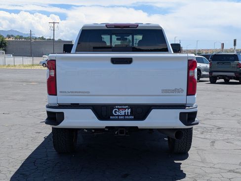 Used 2022 Chevrolet Silverado 2500 High Country AWD/4WD image 4