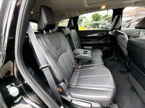 Certified 2025 INFINITI QX60 Luxe image 40