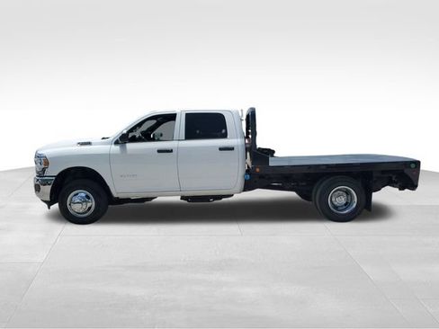 Used 2021 RAM 3500 Tradesman w/ Chrome Appearance Group AWD/4WD image 7
