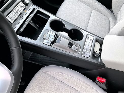 Used 2023 Hyundai Kona SEL FWD image 17