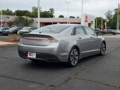 Used 2020 Lincoln MKZ Reserve w/ Elements Package AWD/4WD image 4