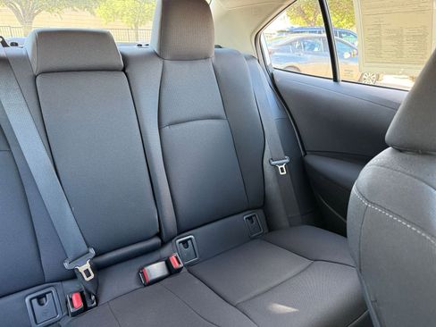Used 2025 Toyota Corolla LE FWD image 37