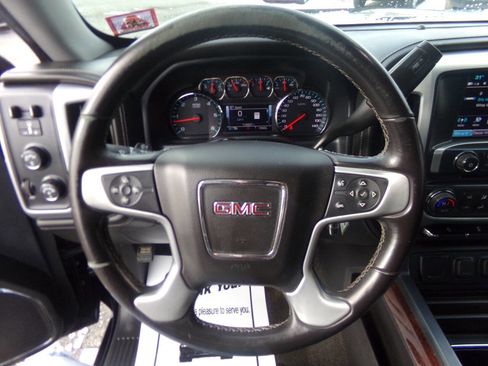 Used 2018 GMC Sierra 1500 SLT w/ SLT Premium Package image 24