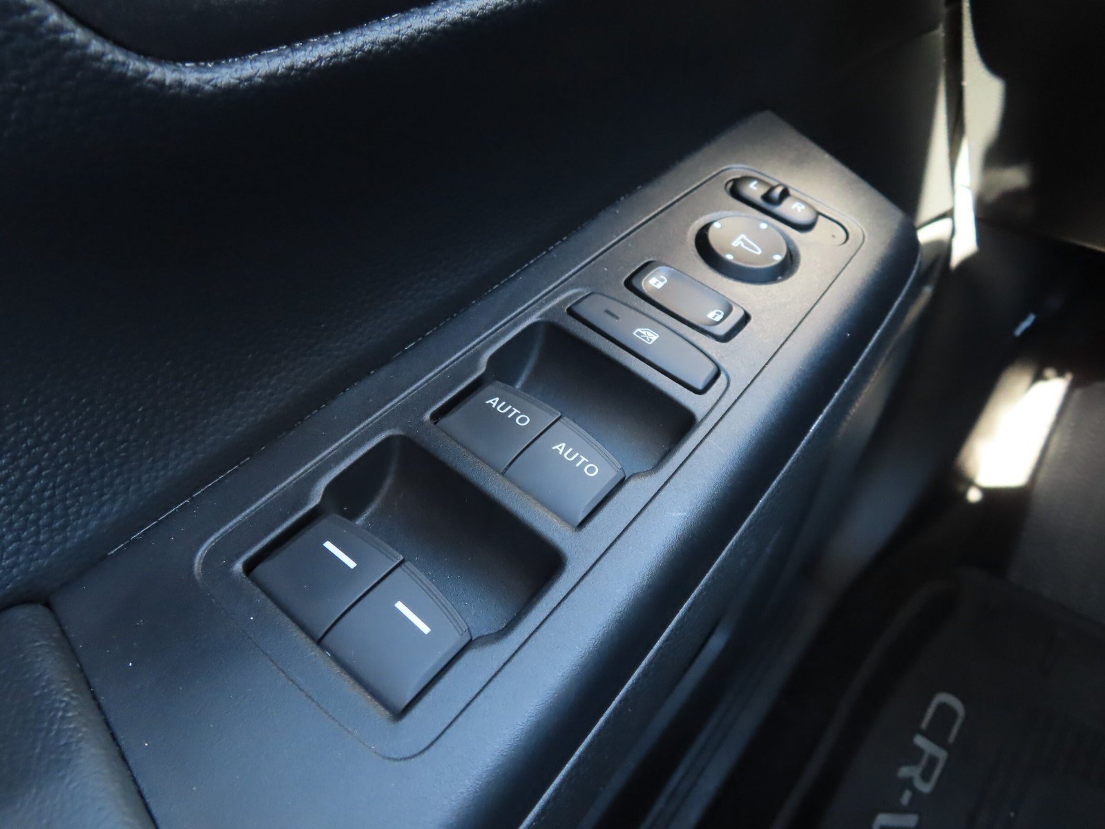 Used 2024 Honda CR-V Sport image 21