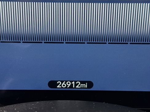 Used 2024 Honda Prologue EX image 16