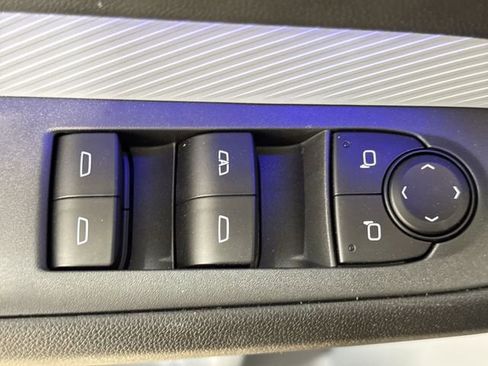 New 2027 Chevrolet Bolt RS FWD image 22