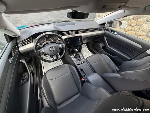 Used 2019 Volkswagen Arteon SE FWD image 22