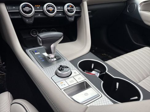 Used 2023 Genesis G70 2.0T w/ Sport Prestige Package image 23