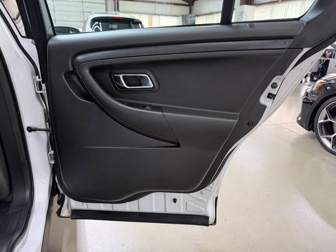 Used 2016 Ford Taurus Police Interceptor AWD image 14
