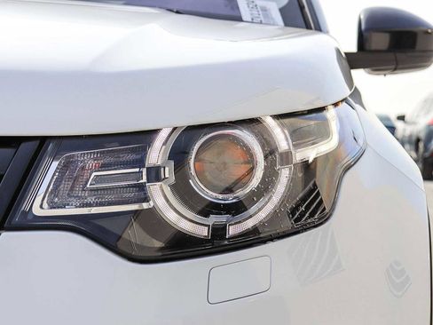 Used 2018 Land Rover Discovery Sport HSE image 7