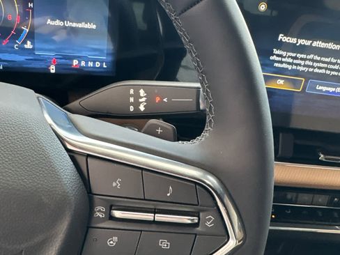 New 2026 Chevrolet Equinox ACTIV w/ Convenience Package III image 24