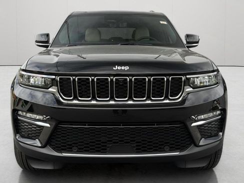 New 2025 Jeep Grand Cherokee Limited w/ Luxury Tech Group II AWD/4WD image 11