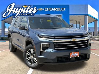 New 2025 Chevrolet Traverse LT w/ Driver Confidence Package