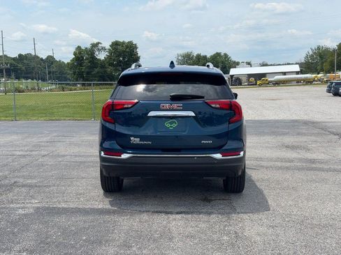 Used 2021 GMC Terrain SLT AWD/4WD image 4