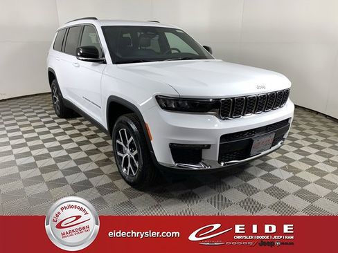 New 2025 Jeep Grand Cherokee L Limited image 1